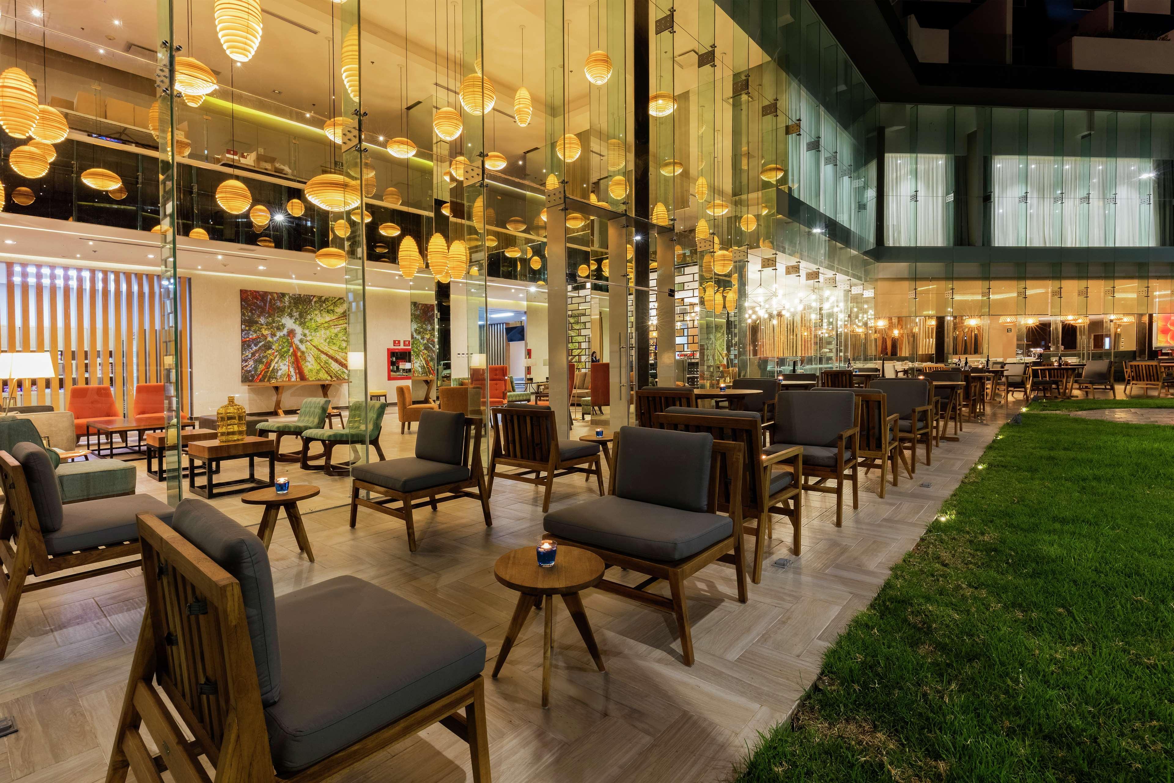 Hilton Garden Inn Salamanca Extérieur photo